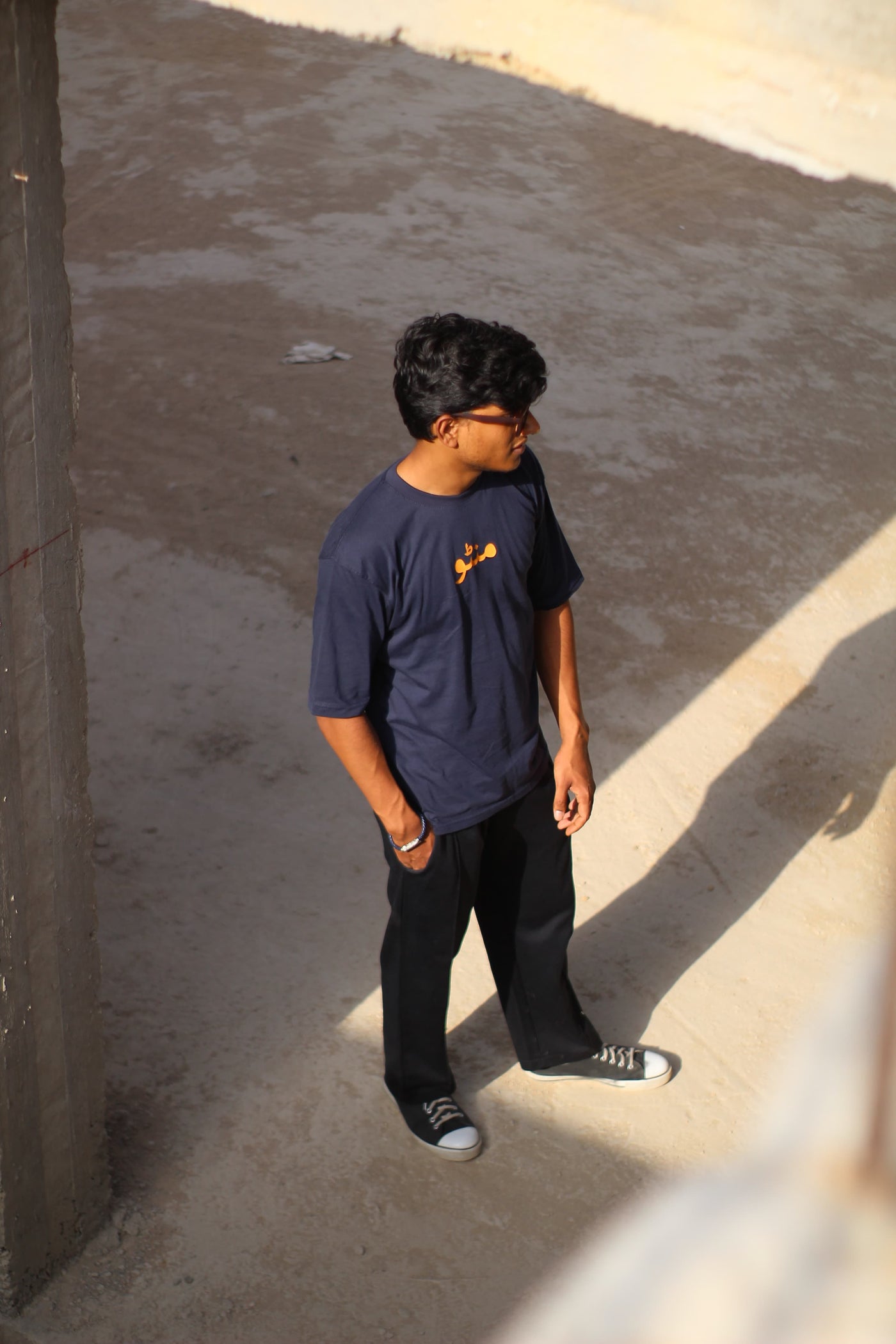 THE MANTO